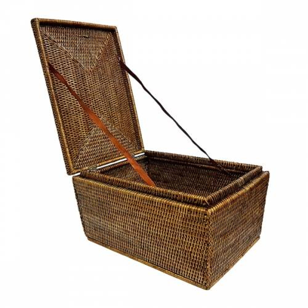 плетеный сундук